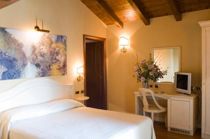 Albergo Da Nando Mortegliano ภายนอก รูปภาพ